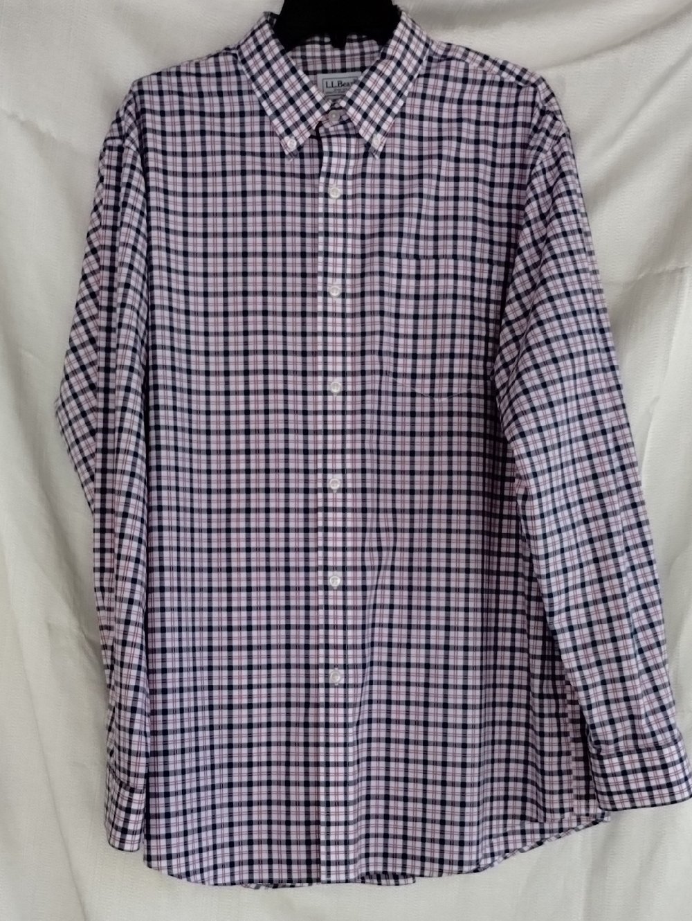 L.L. Bean #288292 Wrinkle-Free Kennebunk Sport Shirt Button-Down Shirt - Large